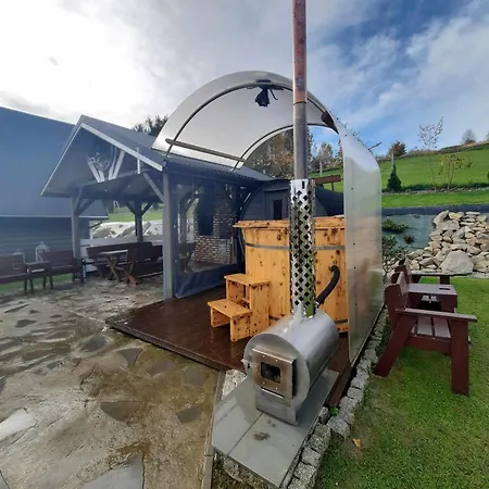 Domki- Limanowa, Z Balia I Sauna Holiday home *